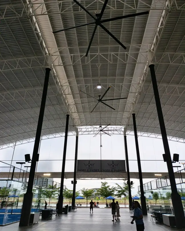 The great arched roof over rows of courts